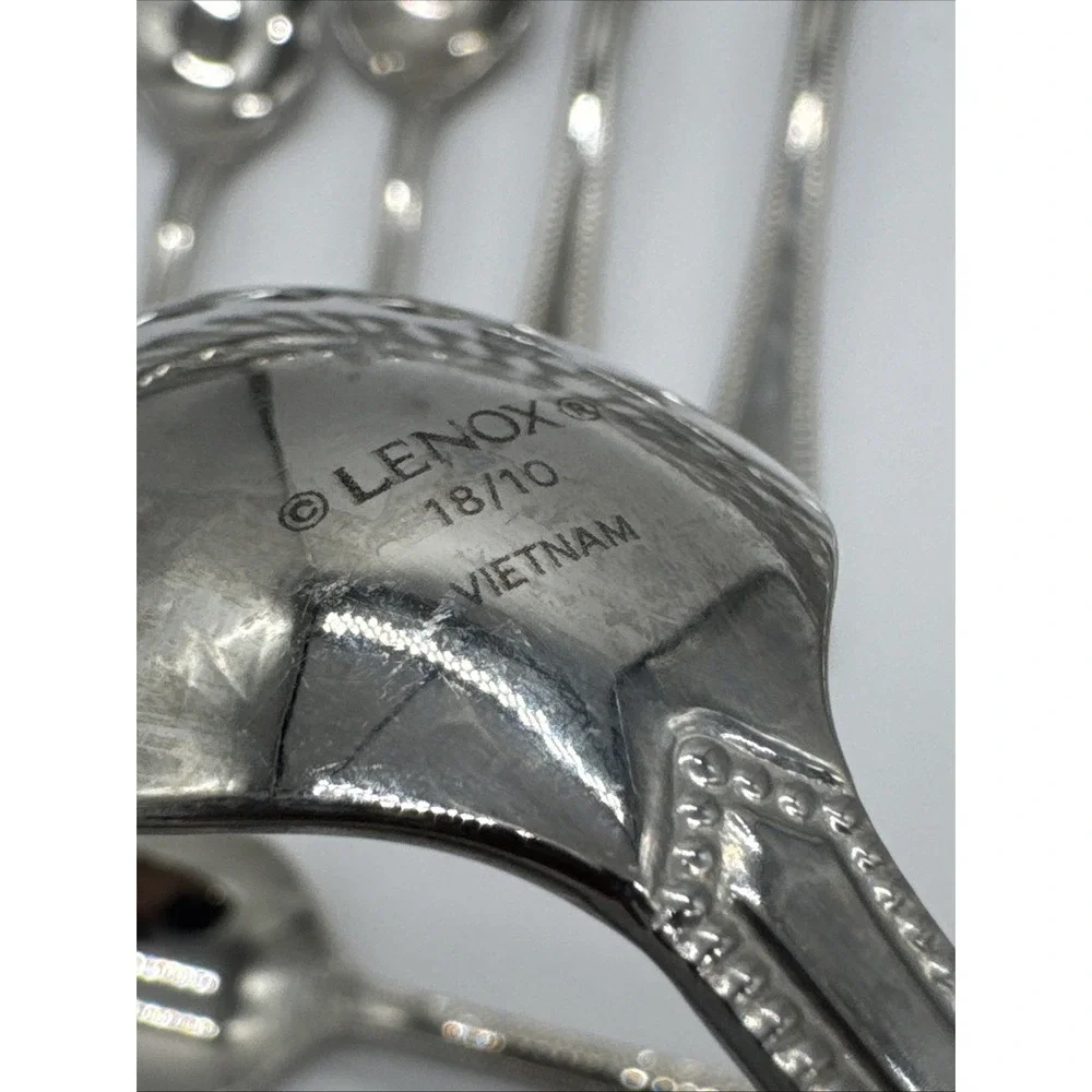 Lenox French Perle Beaded Teardrop‎ 18/10 Vietnam Stainless Steel 60 Pc Set